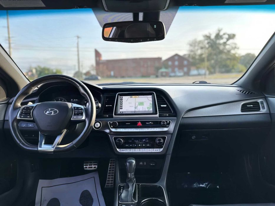 Hyundai Sonata      2018