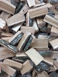 Дрова колотые уложенные твердых пород дуб ясень
