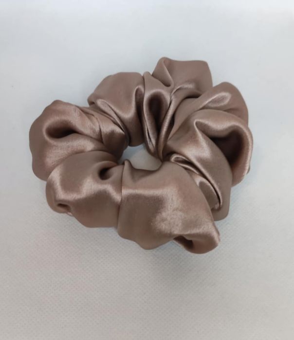 Gumki scrunchie do włosów 100% naturalny jedwab średniej wielkości