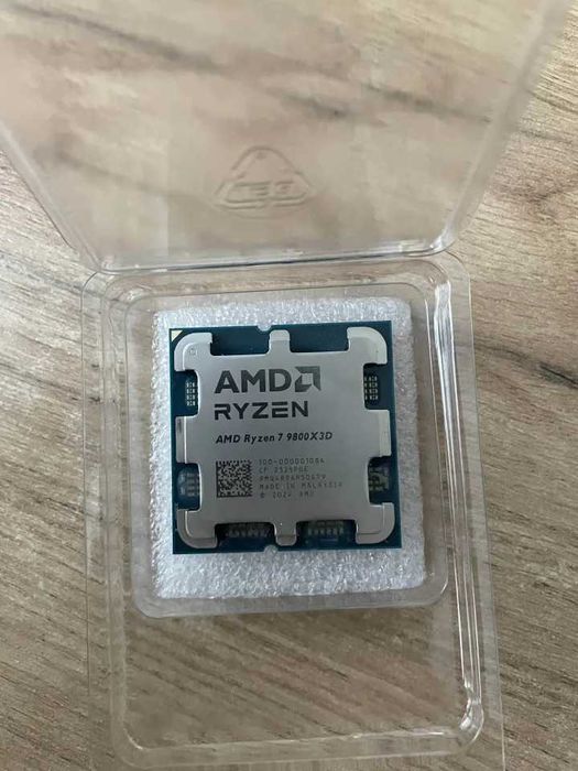 Procesor AMD Ryzen 7 9800X3D - TRAY