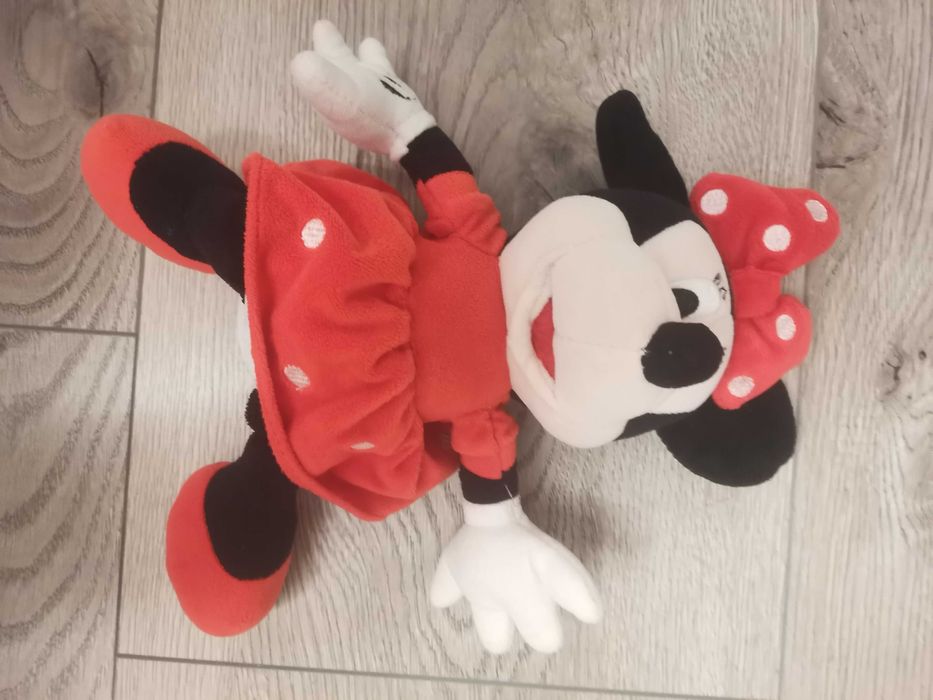 Maskotki, m.in. Siostra Szczeniaczka FP, świnka Pepa, Myszka Minnie