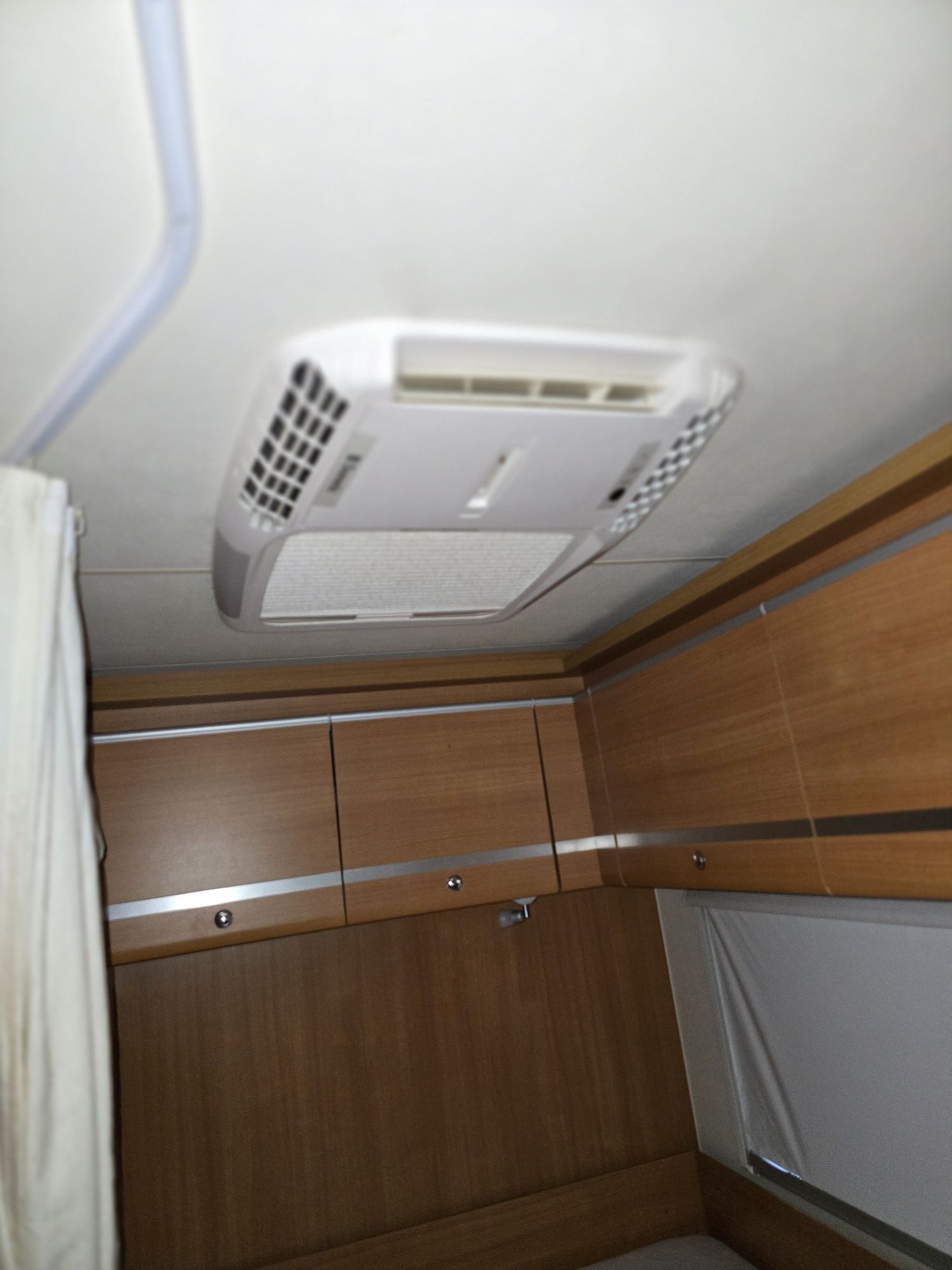 Camper na wynajem