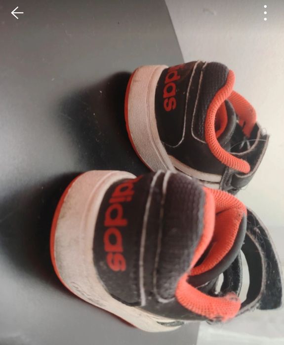 Tênis Adidas criança