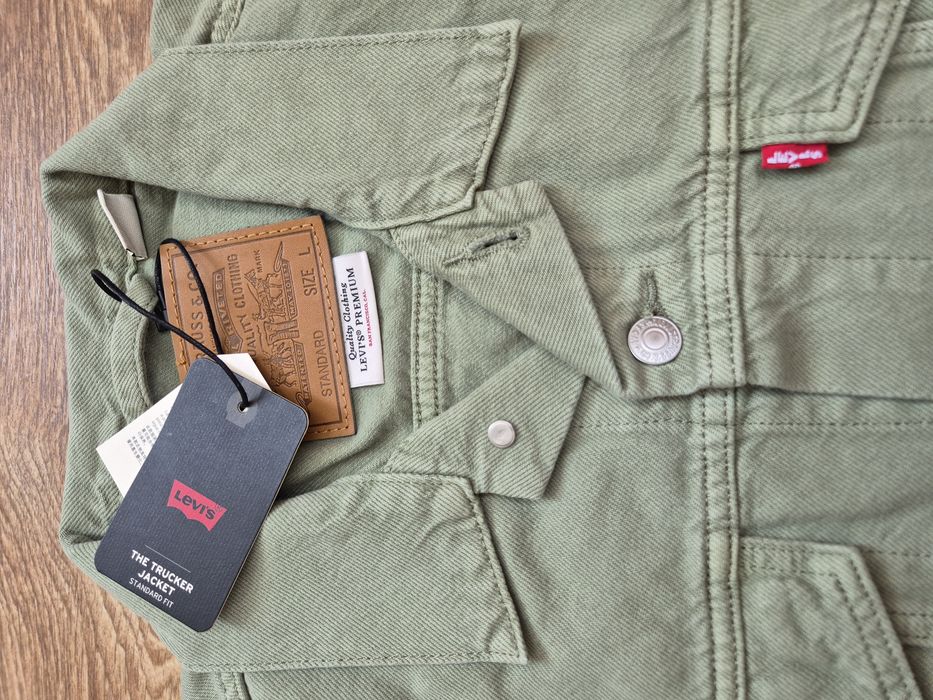 Новий чоловічий джинсовий піджак (джинсовка) Levis розмір [M/L]
