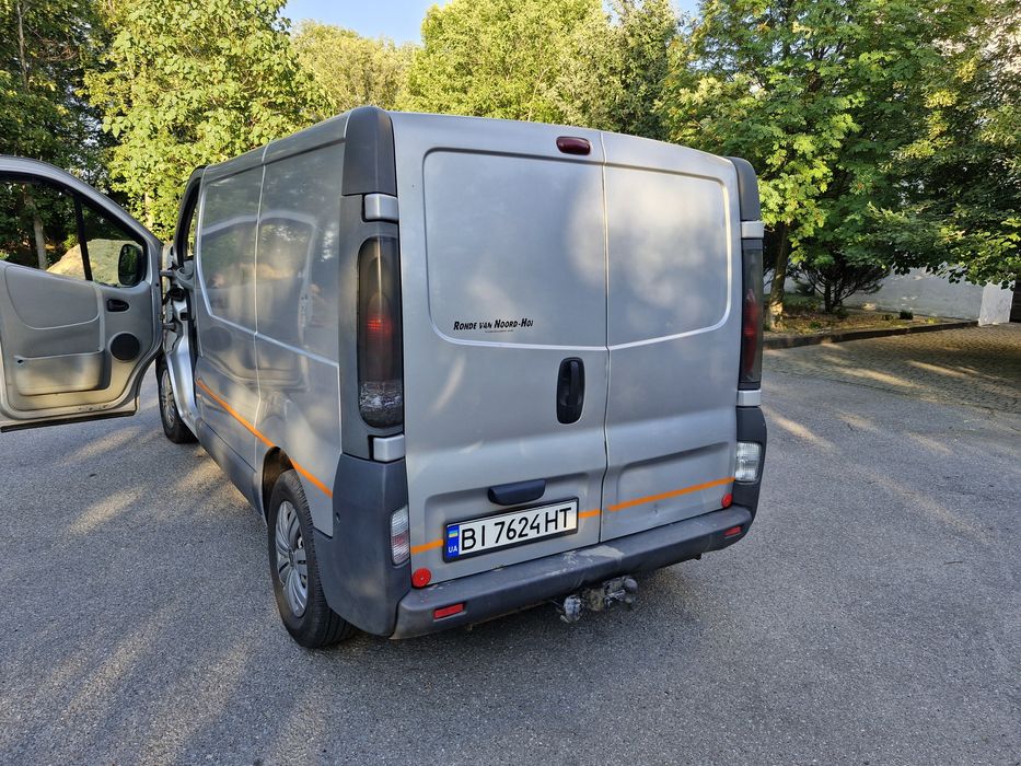 Продам опель виваро 1.9