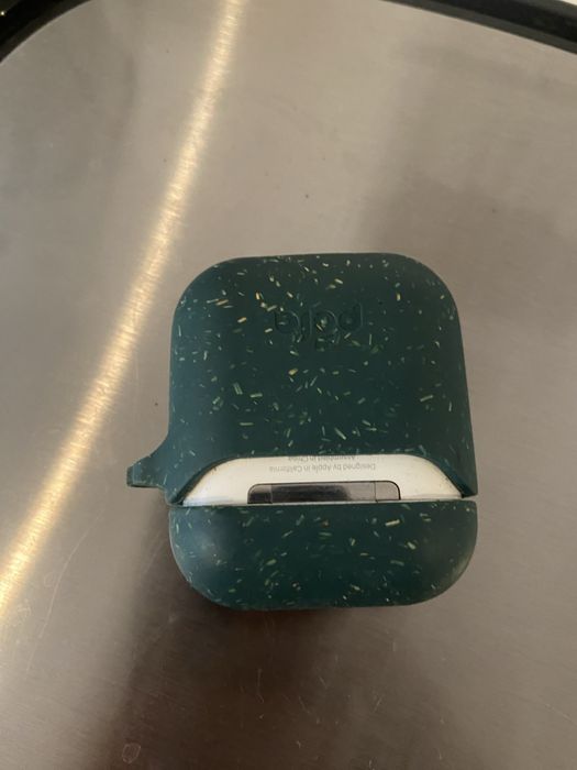 Apple AirPods (uszkodzone) + PELA case
