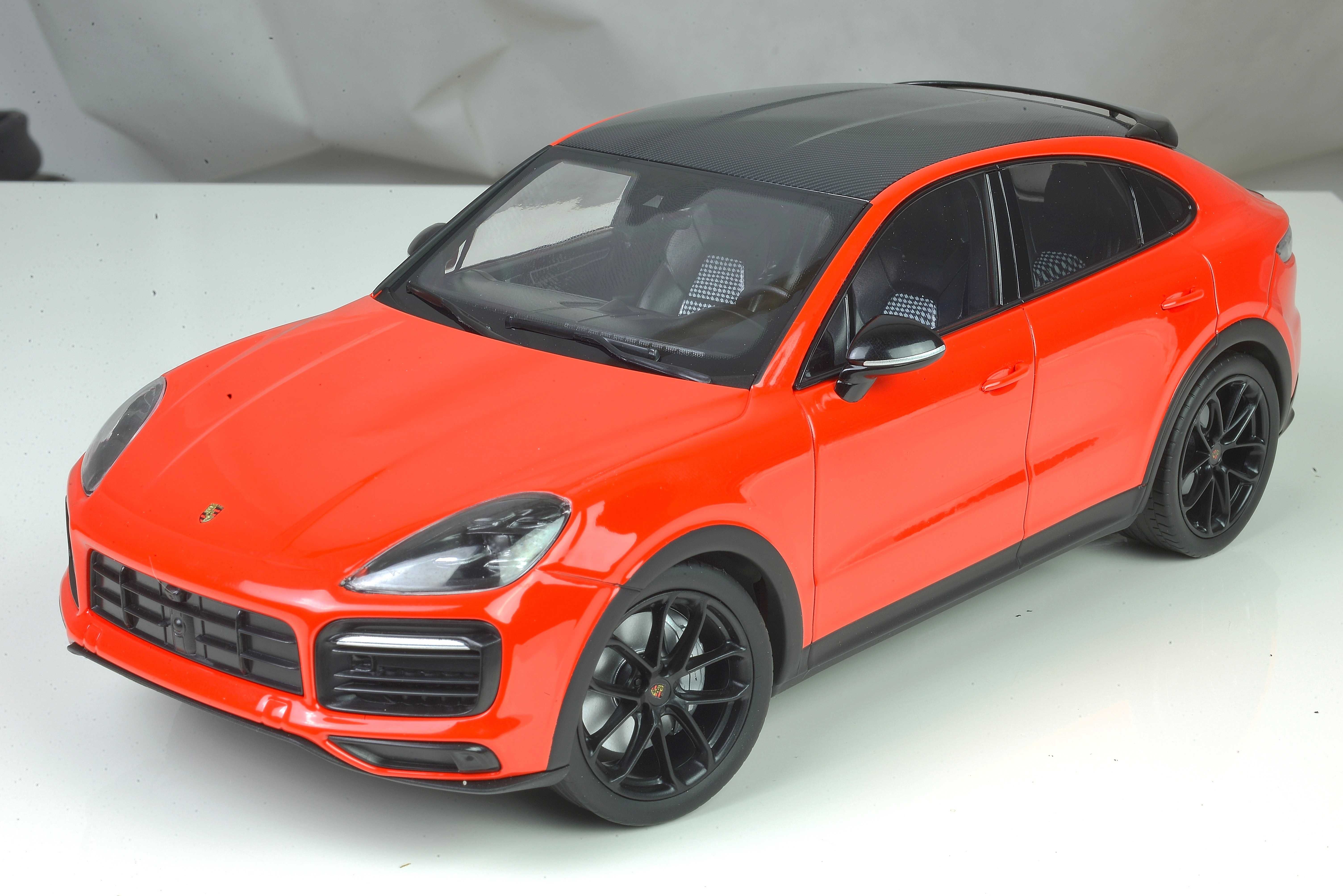 Porsche Cayenne S Coupe model w skali 1:18 NOREV PRECYZJA WYKONANIA!