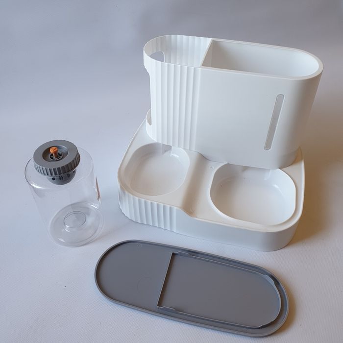 Поилка для котов