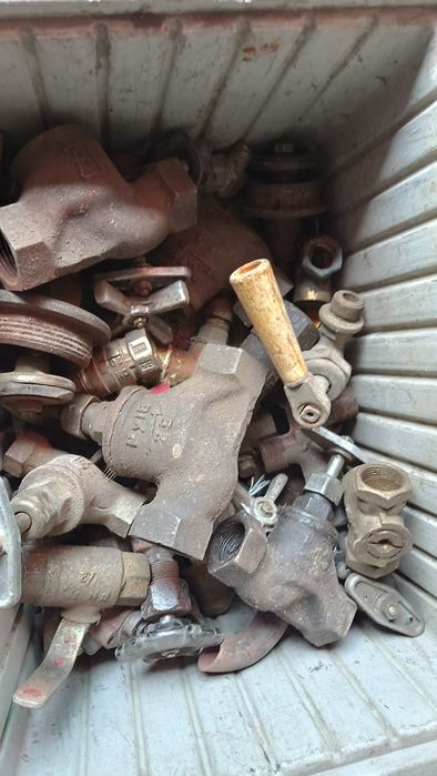 Краны газовые пробковые чугунные