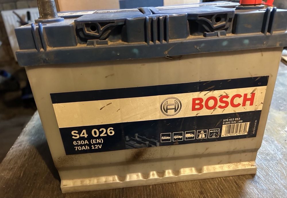 Аккумулятор Bosch 12v 70Ah 630A б/у