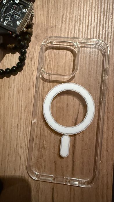 vendo capas para iphone 16 pro max novo