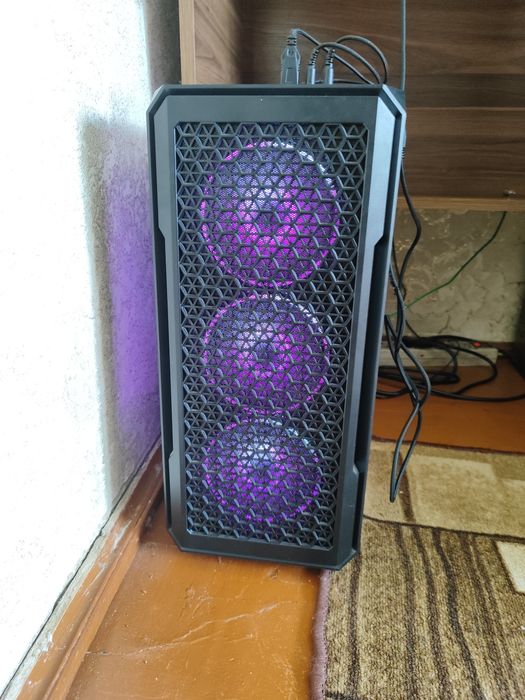 Продам компьютер, в дуже гарному стані RTX 2060 SUPER