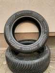 Opony wielosezonowa vredestein 215/55r16 93H