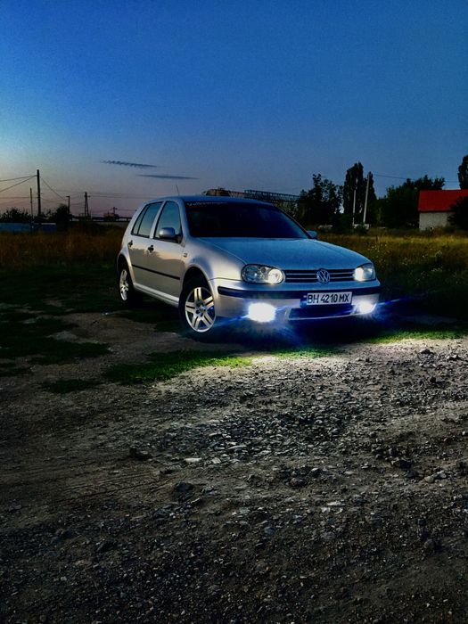 Продам Volkswagen Golf 4