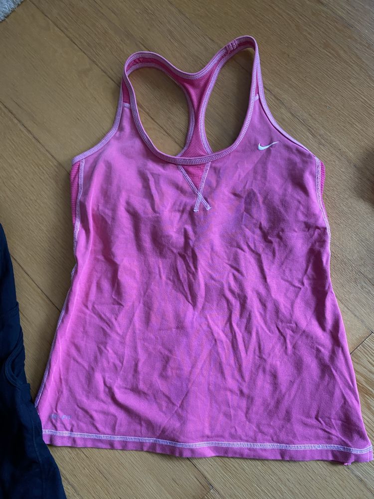 Lote 3 tshirts Nike tam 38 novas