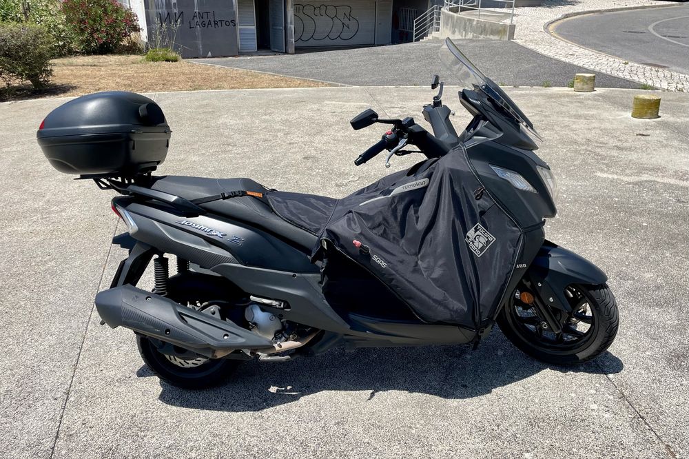 SYM Joymax 300i Z | Conforto, Potência e Economia
