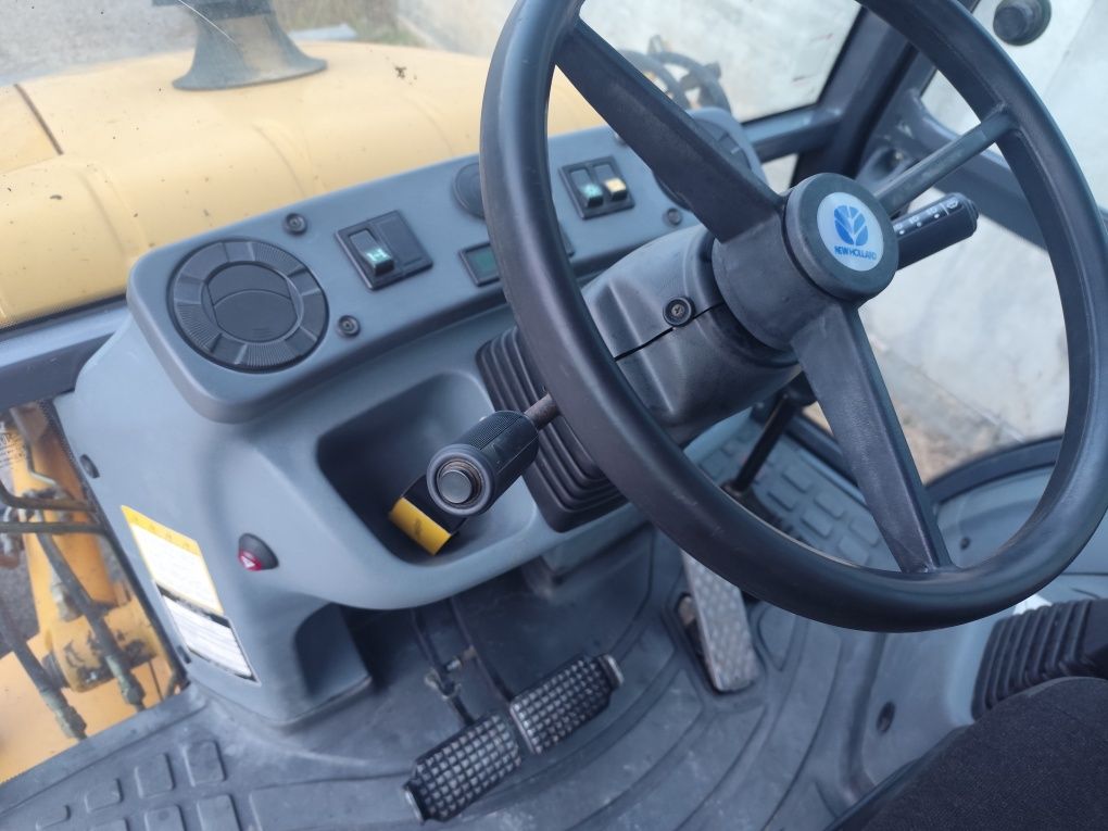 Retroescavadora new Holland