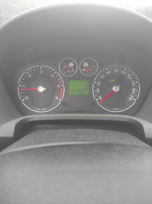 Ekonomixzna  Fiesta MK 6 Lift