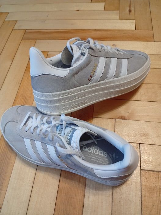 Сірі кеди Adidas Gazelle Platform. Красиві жіночі кроссівки Адідас Газ