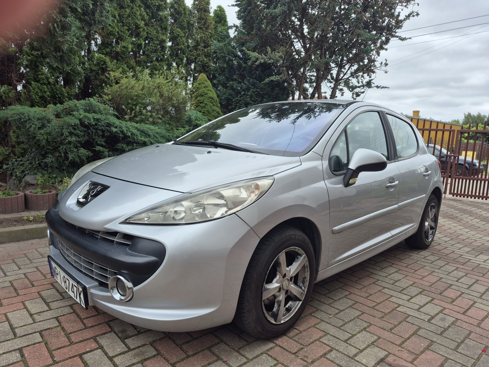 Peugeot 207. 2008 rok  Klimatyzacja