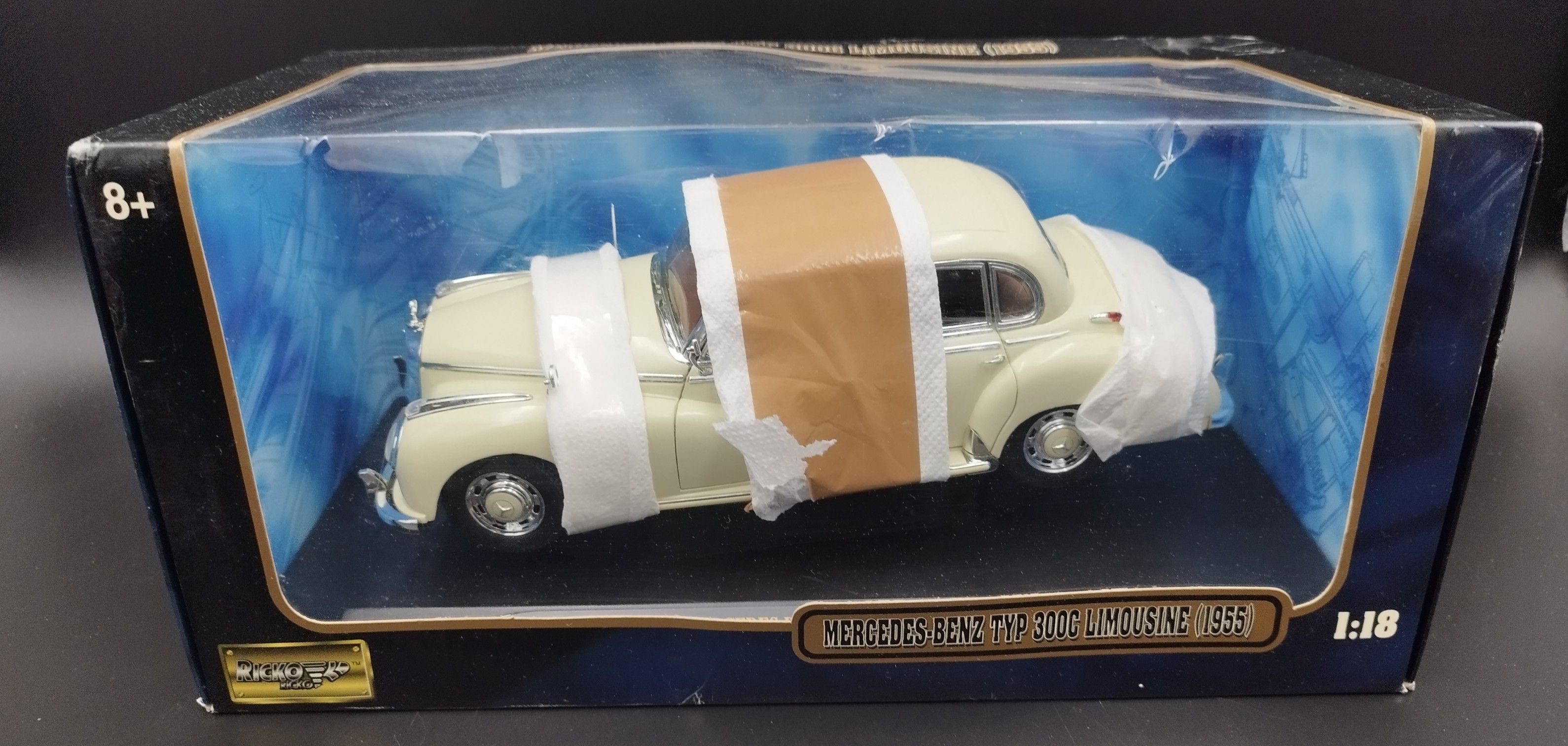 1:18 Ricko 1955 Mercedes-Benz 300c Sedan model nowy