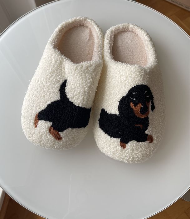 Kapcie z jamniczkiem 41-42 unisex