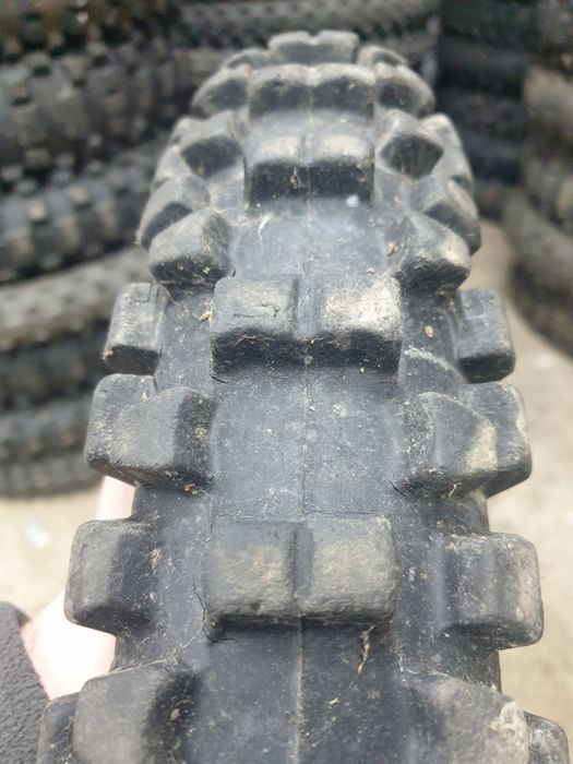 Opona nr a177 pirelli min hart 554 90/100-21 przod przednia cross