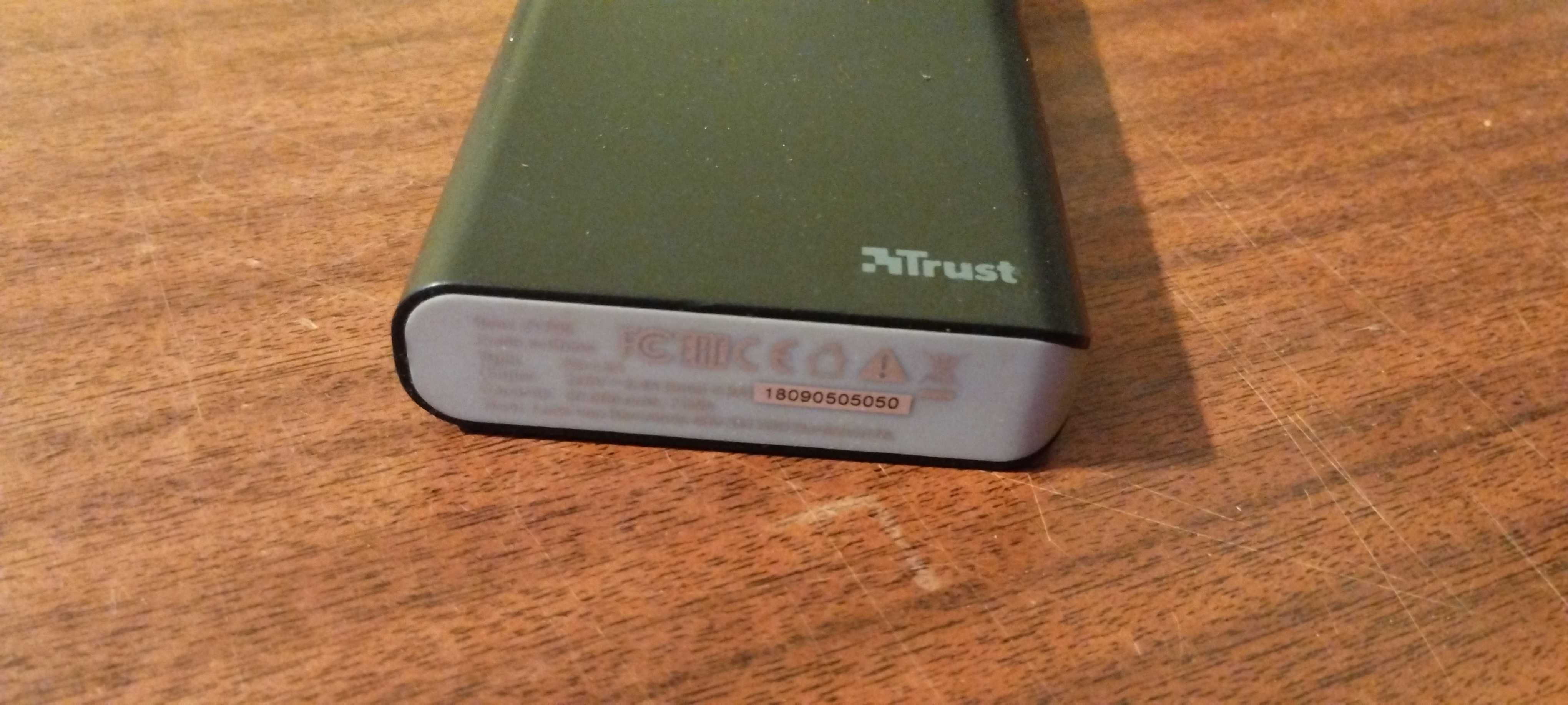 Повер банк Trust 20000Mah