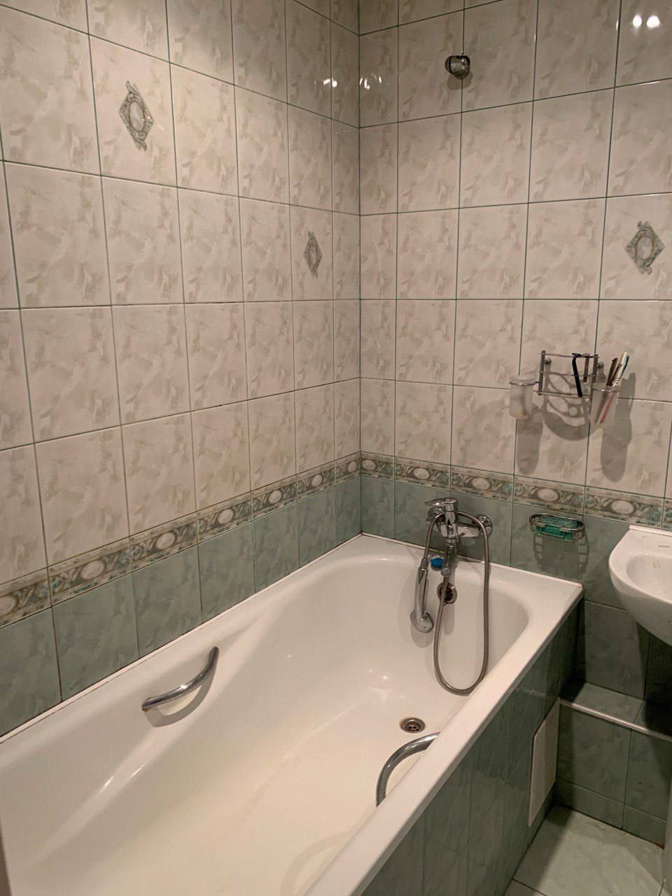 Продам 2-ю квартиру ул. Героев 93 бригады 2 этаж