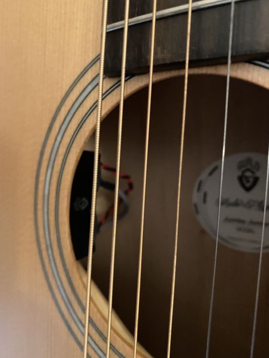 Vendo guitarra folk guild