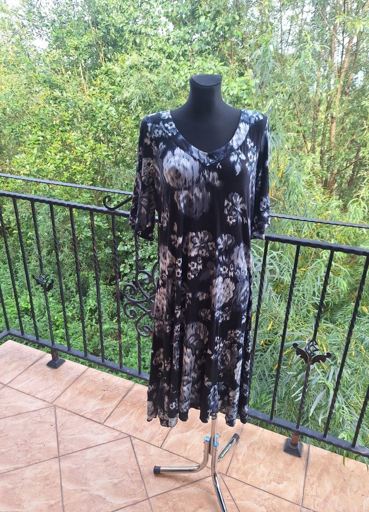 Sukienka midi 95 % wiskoza rozmiar 4XL 48 plus size
