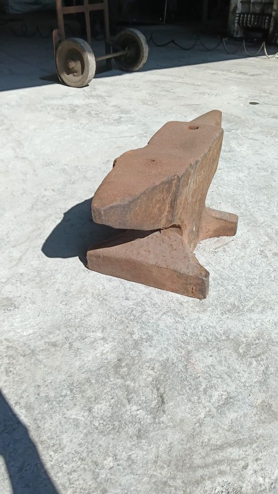 Bigorna 75Kg para venda