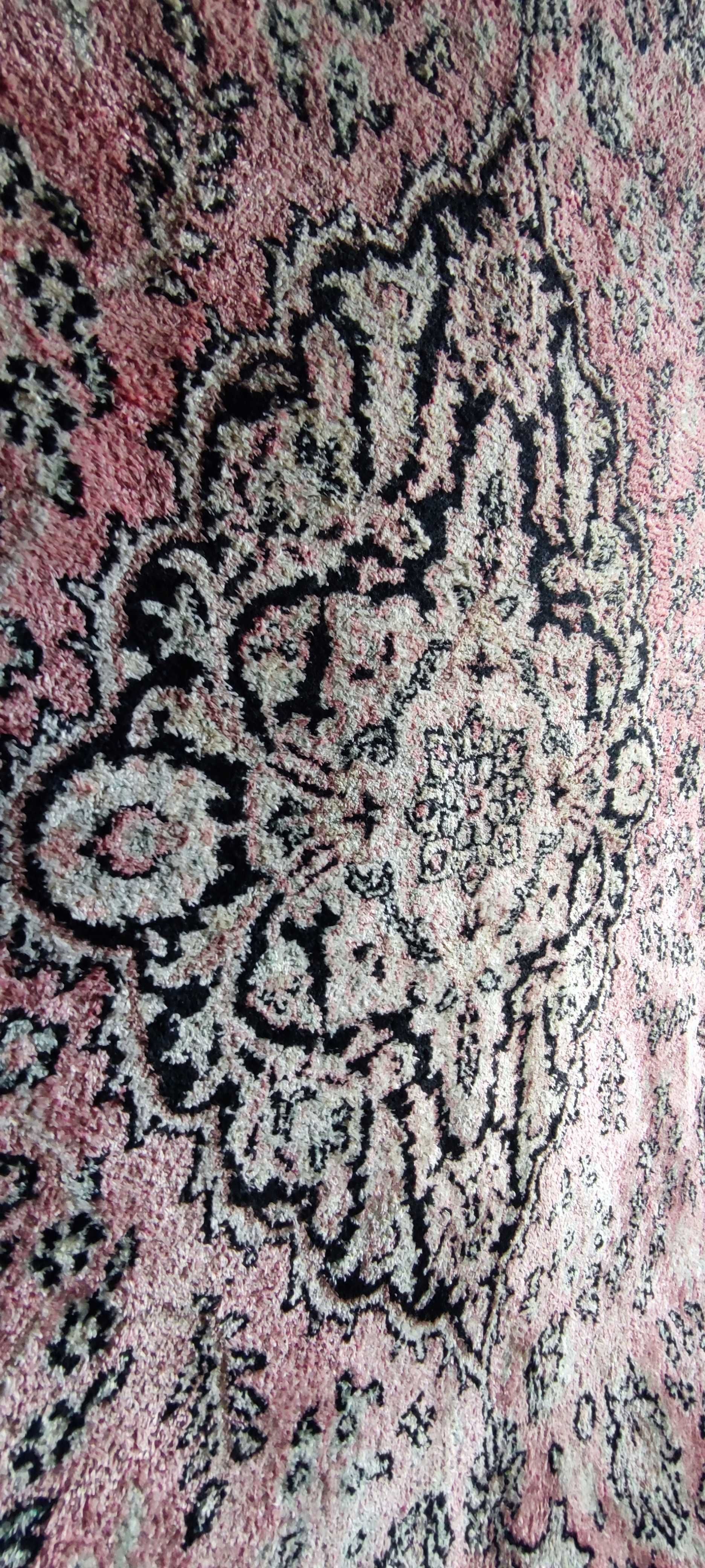 Jedwabny, ręcznie tkany dywan 180/126