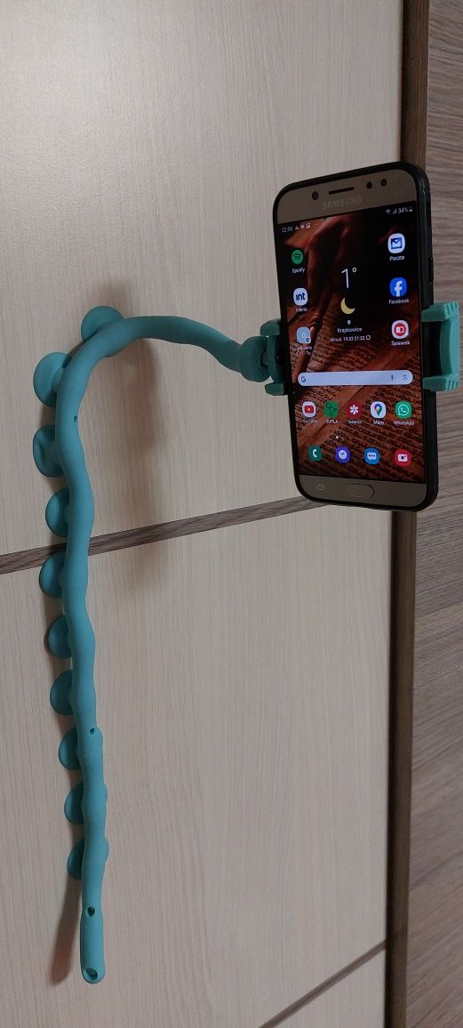 Uchwyt na telefon mobilny z przyssawkami