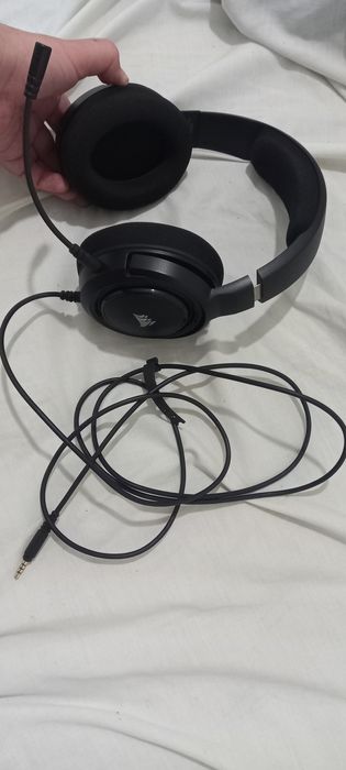 Headphones corsair com microfone