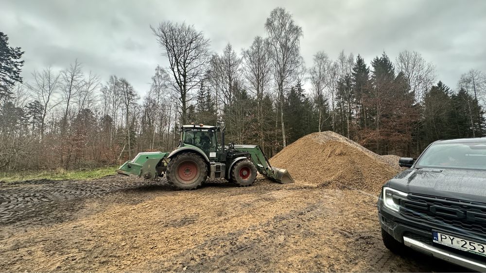 Wynajem maszyn budowlanych - ciągnik + recykler do recyklingu dróg