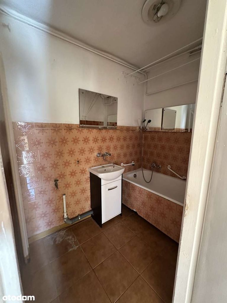 Mieszkanie 63m2 4 pokoje piwnica - bez pośredników