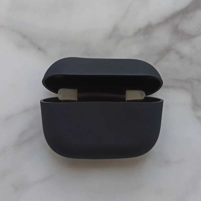 Новый силиконовый чехол для AirPods Pro