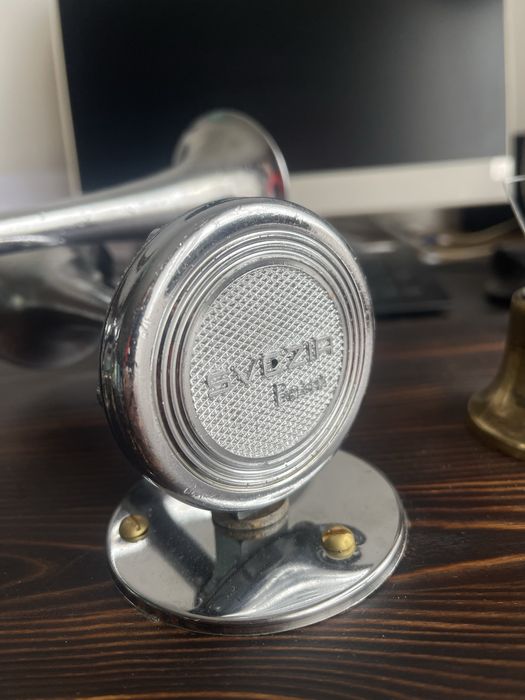 Candeeiro / Luminaria escultural funcional/ Candeeiro unico / Upcycled