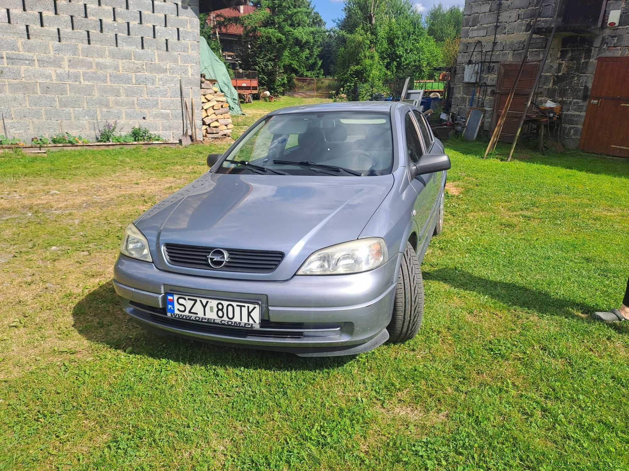 Opel Astra 2005r