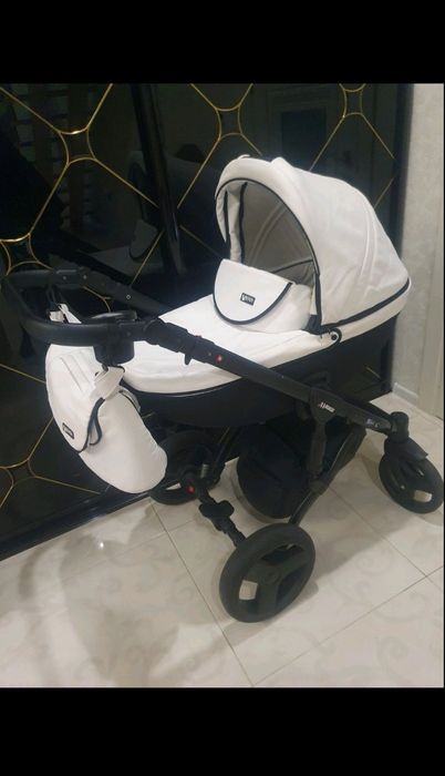 Продам дитячу коляску