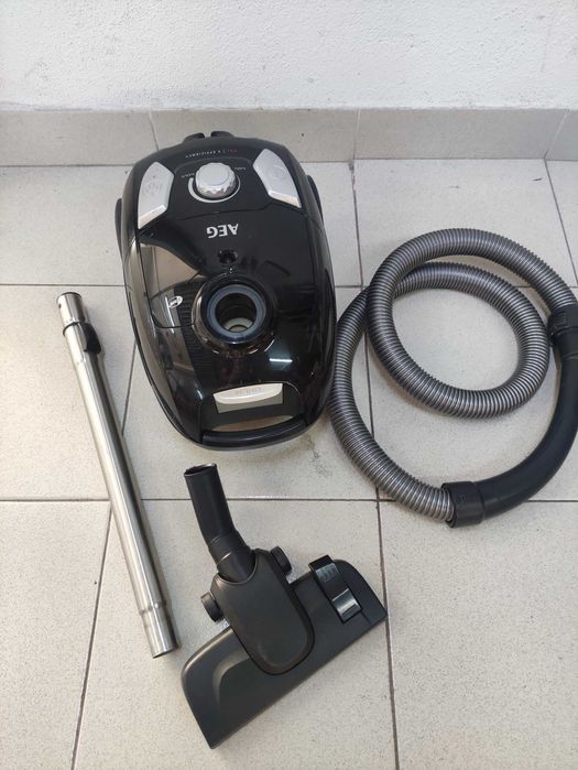 Aspirador de saco AEG VX4 - DP25