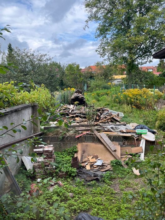Opróżnianie sprzątanie utylizacja domów mieszkań piwnic strychow