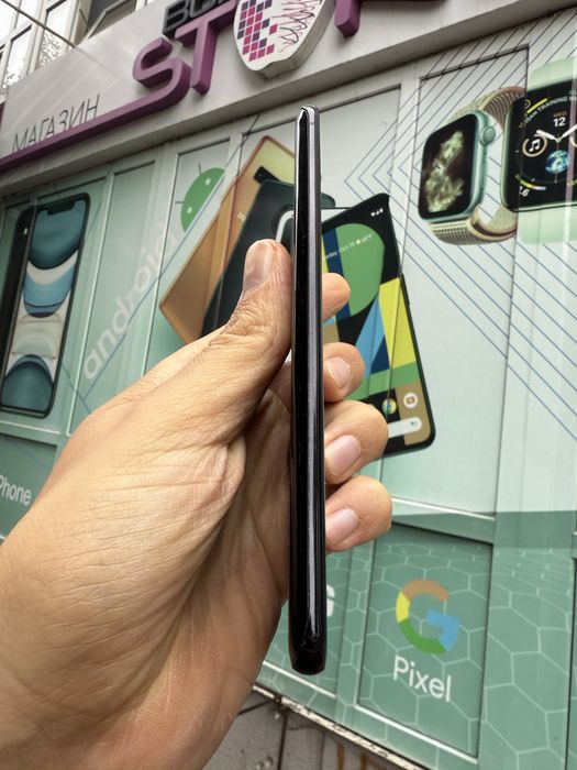 Samsung s20 12/128gb великий та швидкий