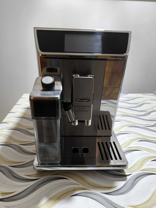 Ekspres DELONGHI PrimaDonna Elite Experience ECAM 650.85.MS