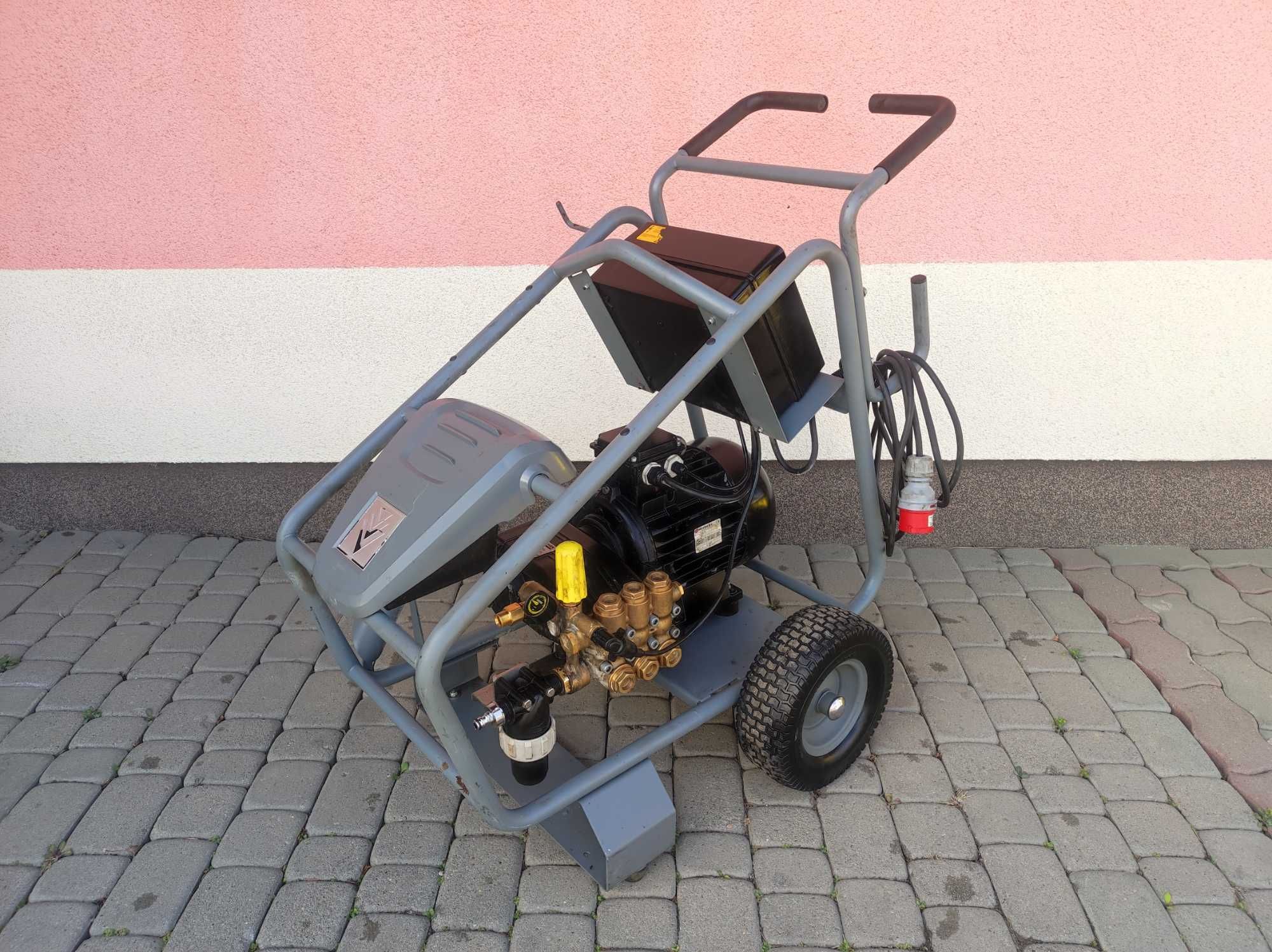 Myjka Ciśnieniowa KARCHER HD 16/15-4 CAGE