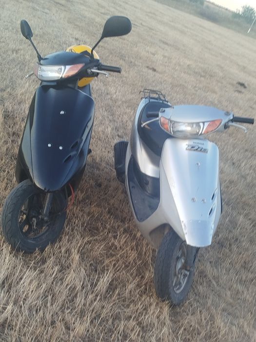 Хонда дио 34 49.9 кубов в комплекте с шлемом купил за 14к вложил 6к