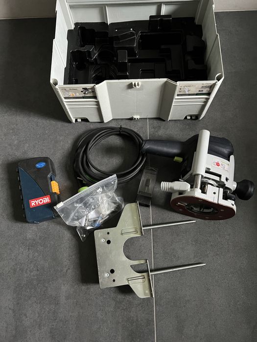 Фрезер вертикальний Festool OF 1010 EBQ