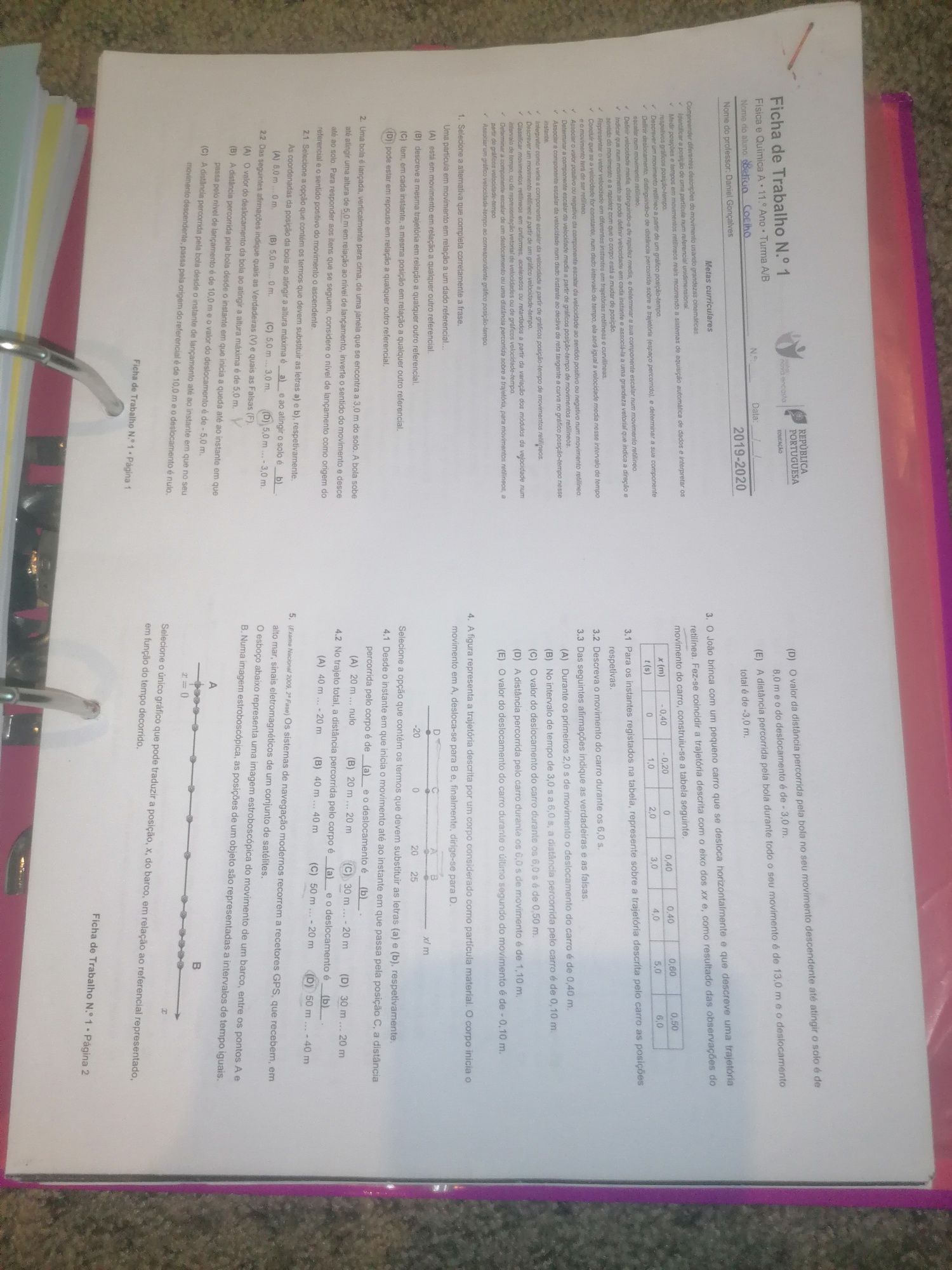 Capa com exercícios Física e Química 10°/11° anos