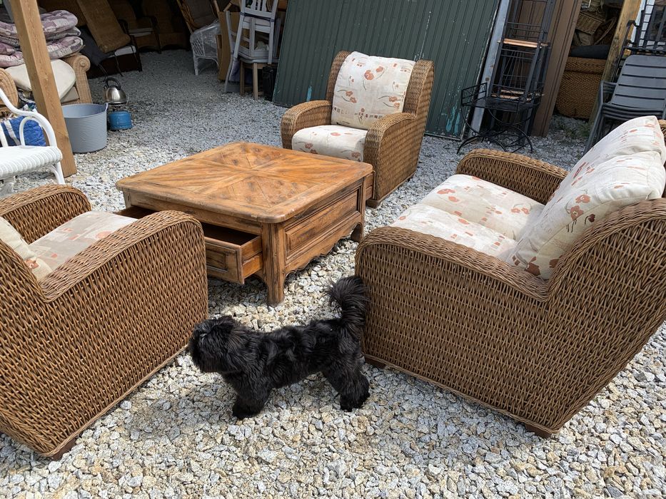 Lezaki  fotele rattanowe od 100 zl szt